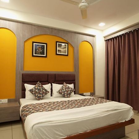 Hotl Sunsky Hotel วาโดดารา ภายนอก รูปภาพ